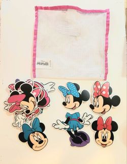 💜🩷Disney Minnie Mouse bath time tub sticker/ puzzle