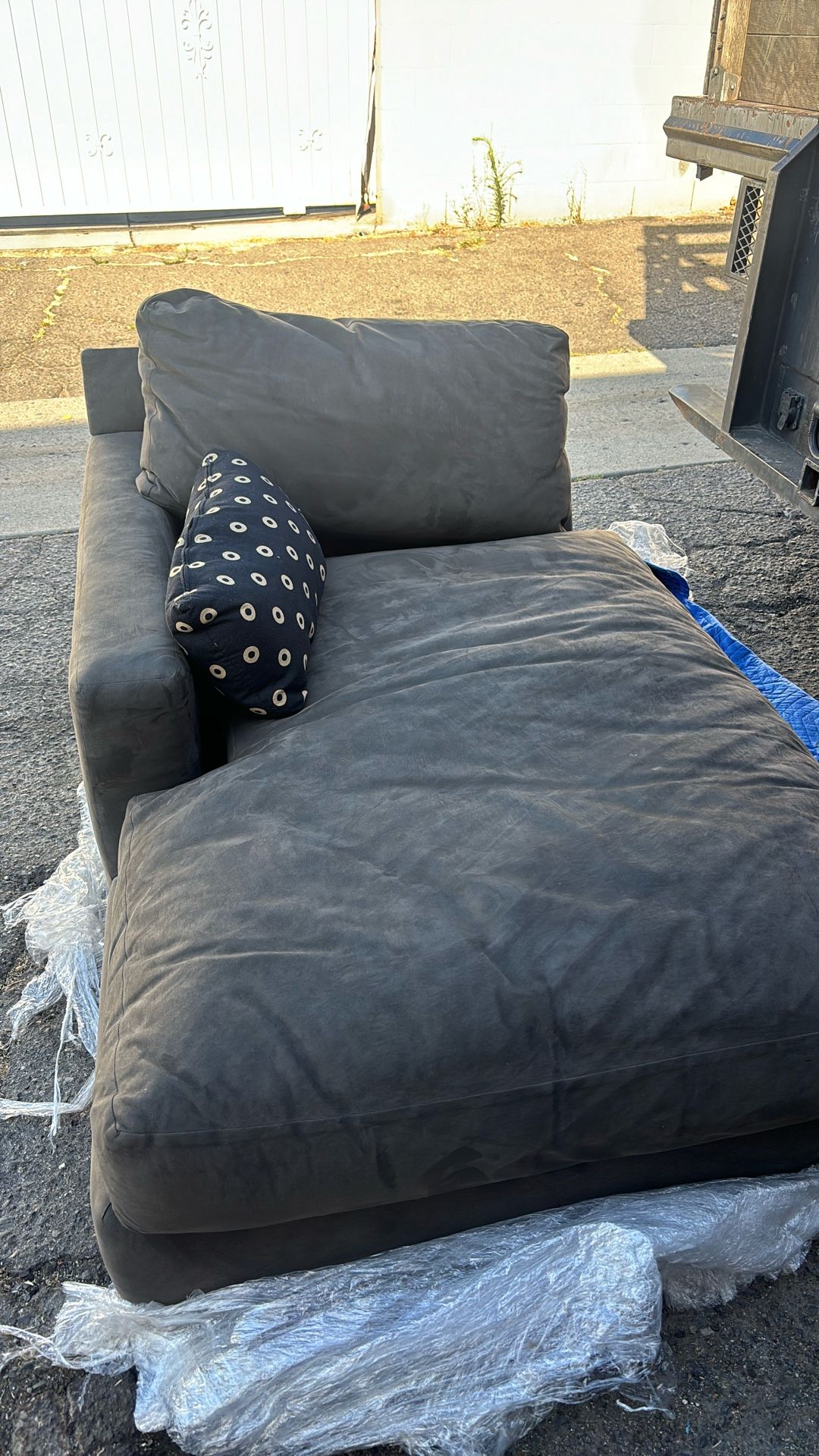 Single Sofa