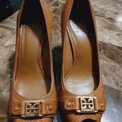 Tory Burch Leather Shoes  Size 9M 