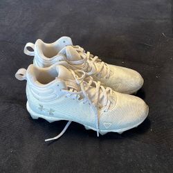 Football Cleats Size 8 Youth/Men