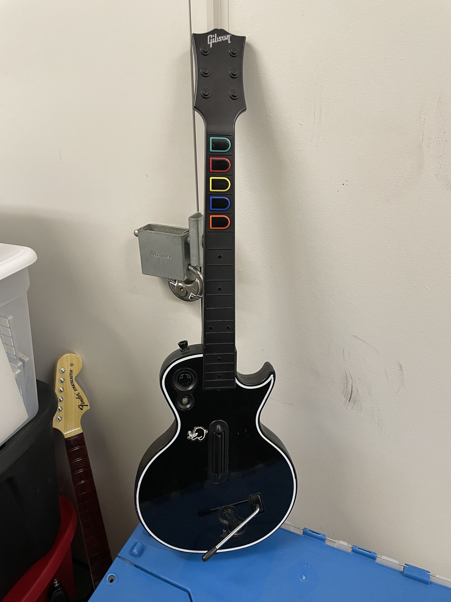 Wireless Guitar Hero Controller (Xbox 360)