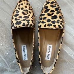 Women’s Steve Madden Leopard Flats
