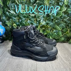 Vans MTE Crestline Waterproof Boots Triple Black VN000CVQBKA Men's 11.5