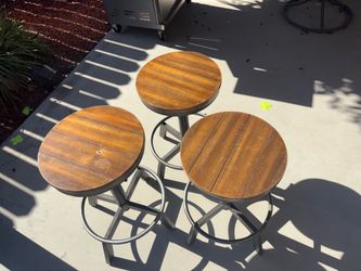 Circle wooden seats