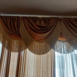 Gold drapery with valance