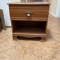 Nightstand 