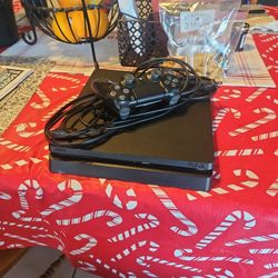 Ps4 Disc Edition With One Controller and Cords Included 70 Obo Good Condition 1 T 