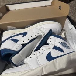 Mikes Nike Air Jordan’s