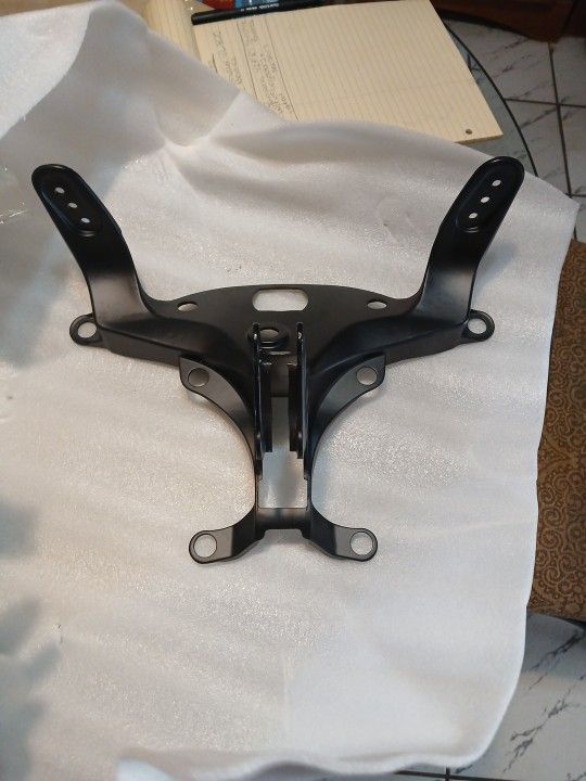 04-06 Yamaha Yzf R1 Headlight Bracket BRAND NEW