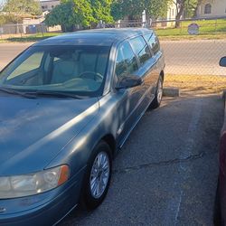 2005 Volvo V70