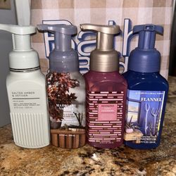Bath & Body Works Hand Soaps X4 
