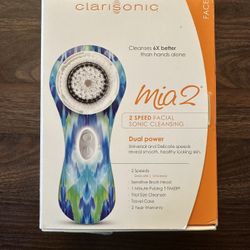 Clarisonic Mia 2 Face Scrubber, Sonic Gentle and Everyday Cleansing System-Pink