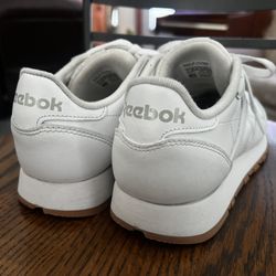 Reebok Classic - Women's Size 7