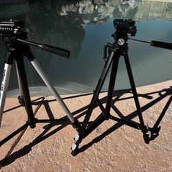 2 Like NEW CAMERA TRI-POD $25each  or BOTH for $40