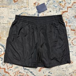Men’s Shorts Size L/XL