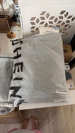 5  Basic Gray hooded Sweatshirts