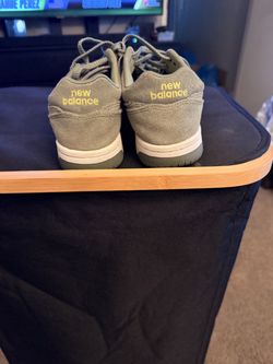 New Balance 480 Athletic Shoe