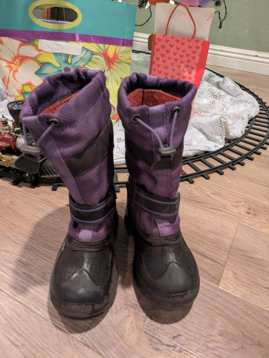 Size 13 Snow Boots