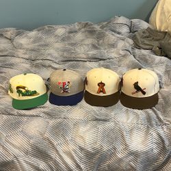 4 7-1/2 MLB fitteds 