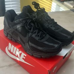 Nike Zoom Vomero 5 