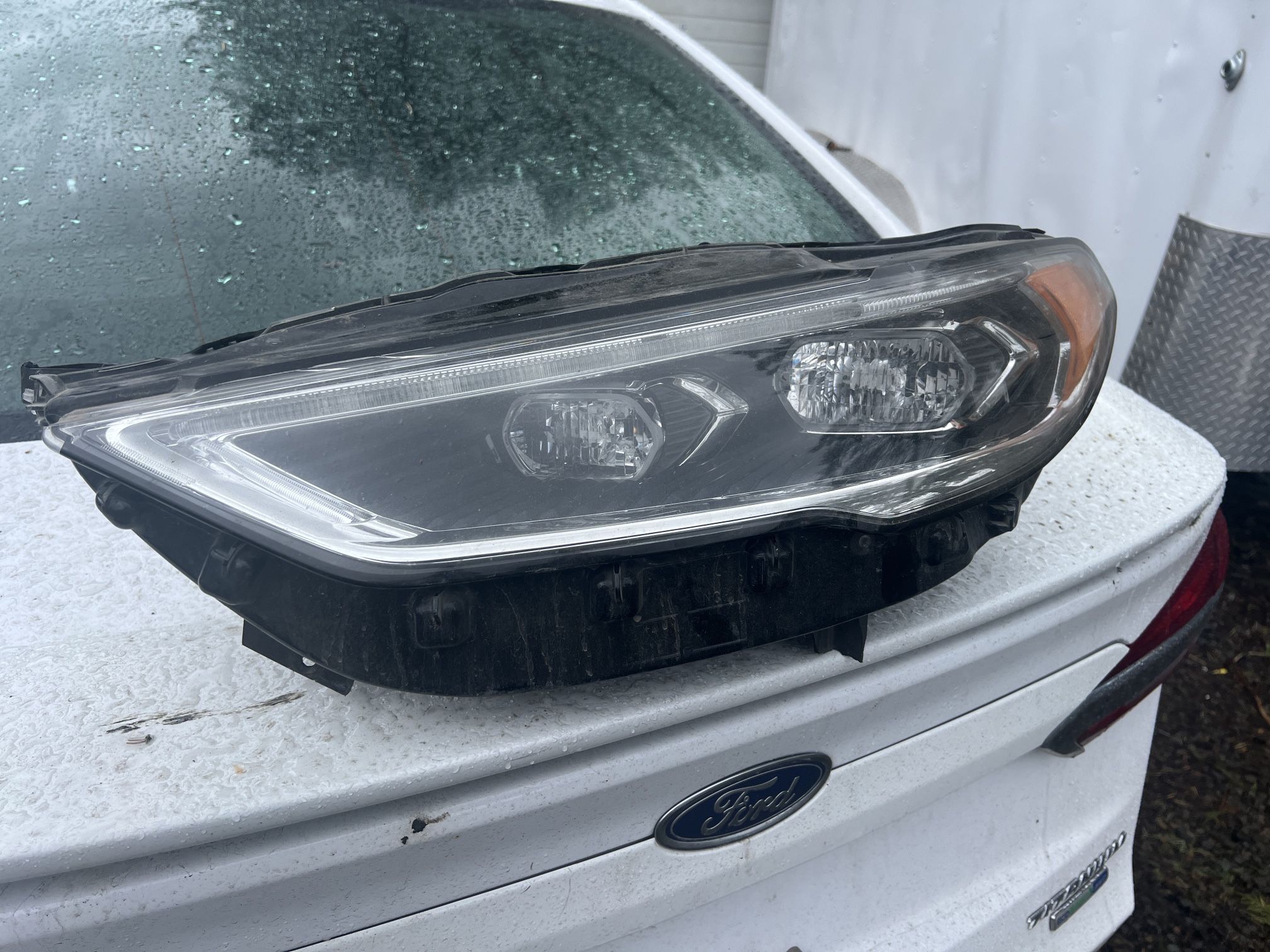Ford Fusion 2019 Headlight