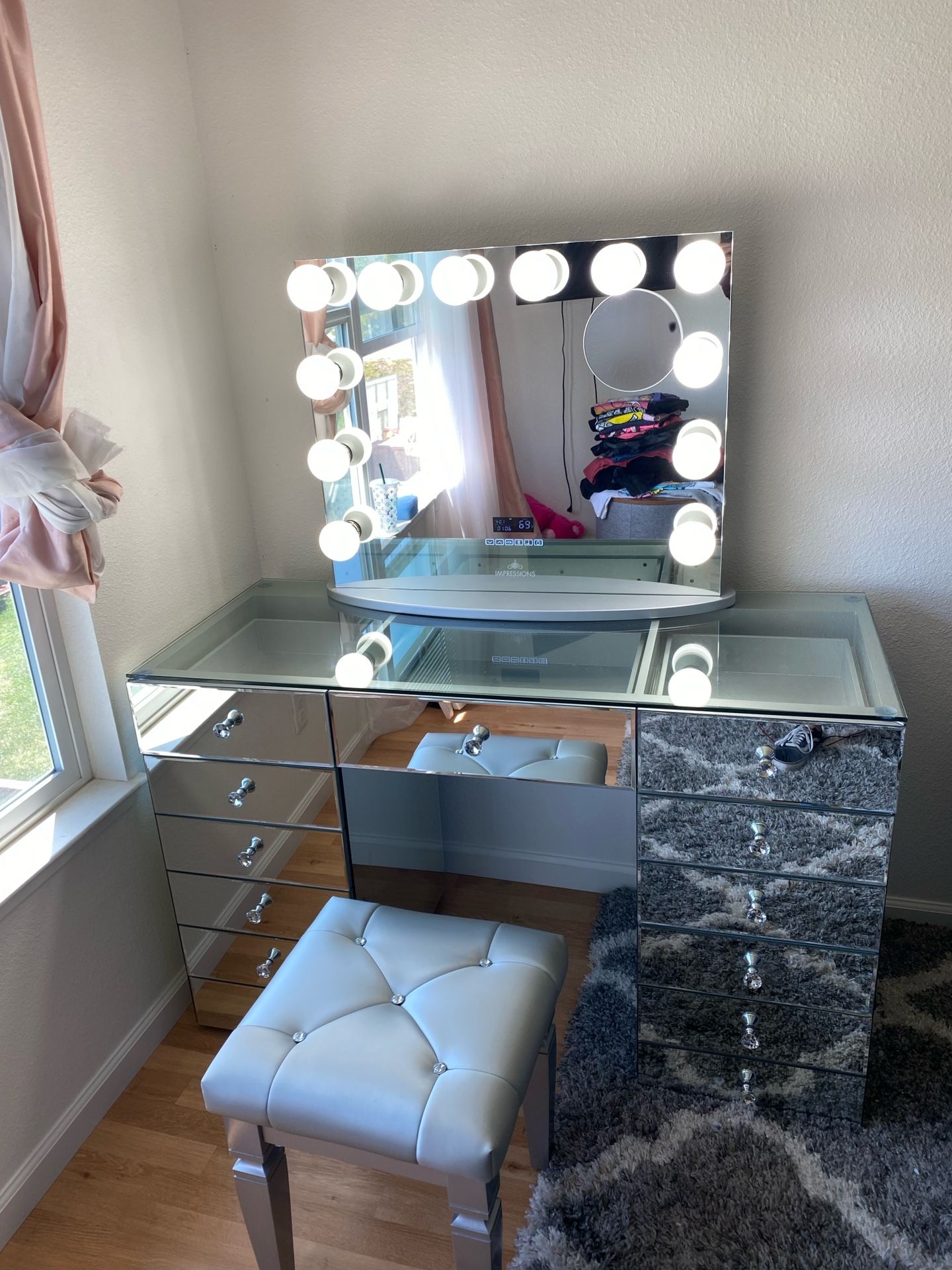 Mirror Vanity