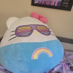 Hello Kitty Squish Mellow