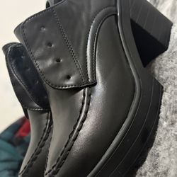 Women’s heels - vegan leather