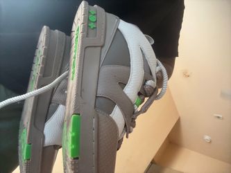 LV shoes