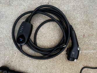 120v Lectron EV charger