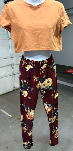 Two piece fit s/m 10$