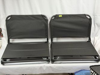 #85 Ozark Trail Stadium Camping Seat x2