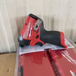 3453-20   Milwaukee M12 FUEL 1/4" Hex Impact Driver