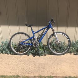 Small mountain best sale bike for sale