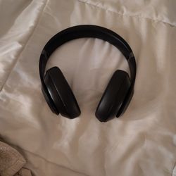 Beats Studio Pro ( Black)