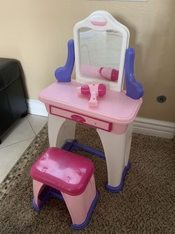 Toy Vanity Set