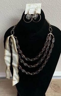 New Bohemian Necklace And Earrings Set Just $5