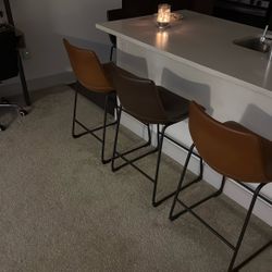 4 Bar Stool FauxLeather- Two Tones Of Brown