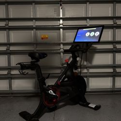 Peloton Bike