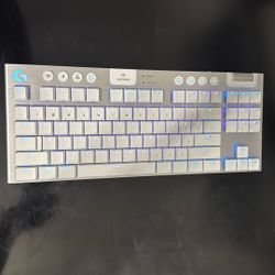 Logitech TKL 915 WHITE KEYBOARD