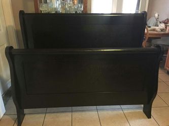 NEW QUEEN BED FRAME SOLID WOOD WITH MATTRESSES ALL NEW AND DELIVERY