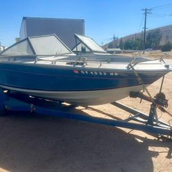 BOAT  19 ft Sea Sprint With  2 Axle 22 ft Trailer  