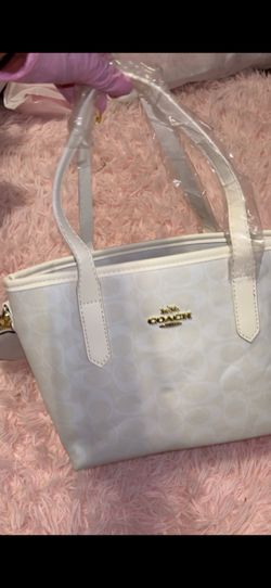 White tote purse