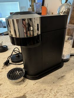 Nessporesso Vertuo With Frother