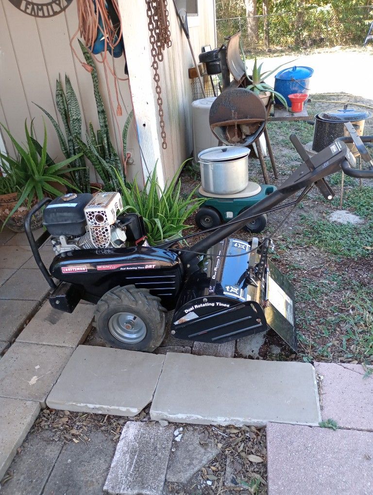 $ 500. Tiller 17" Walk Behind , With Only Used Two