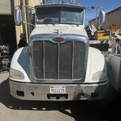 2012 Peterbilt 384 Tractor Day Cap With Wet  Kit