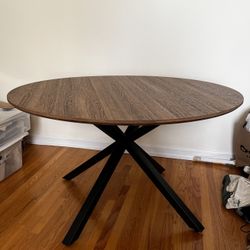 Round Wood Dining Table