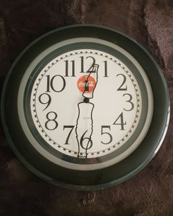 COCA-COLA BATTERY WALL CLOCK 