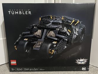 LEGO 76240 Batman Tumbler UCS NEW!!