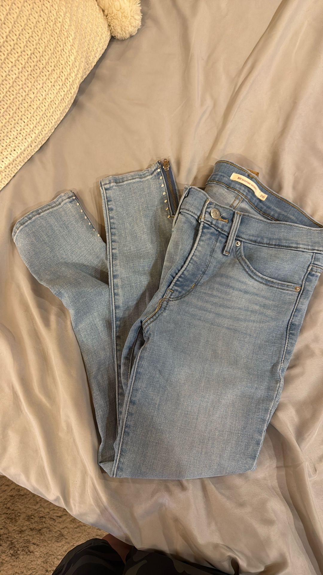 Levi Strauss & Co 311 Shaping Jeans Size 26 Excellent Condition $20 Obo